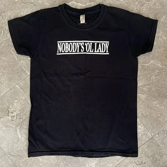 Nobody’s ‘Ol Lady t-shirt - Picture 3 of 4